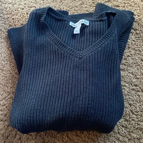 GIRL WITH CURVES Peplum Sweater A551710 - Picture 3 of 4